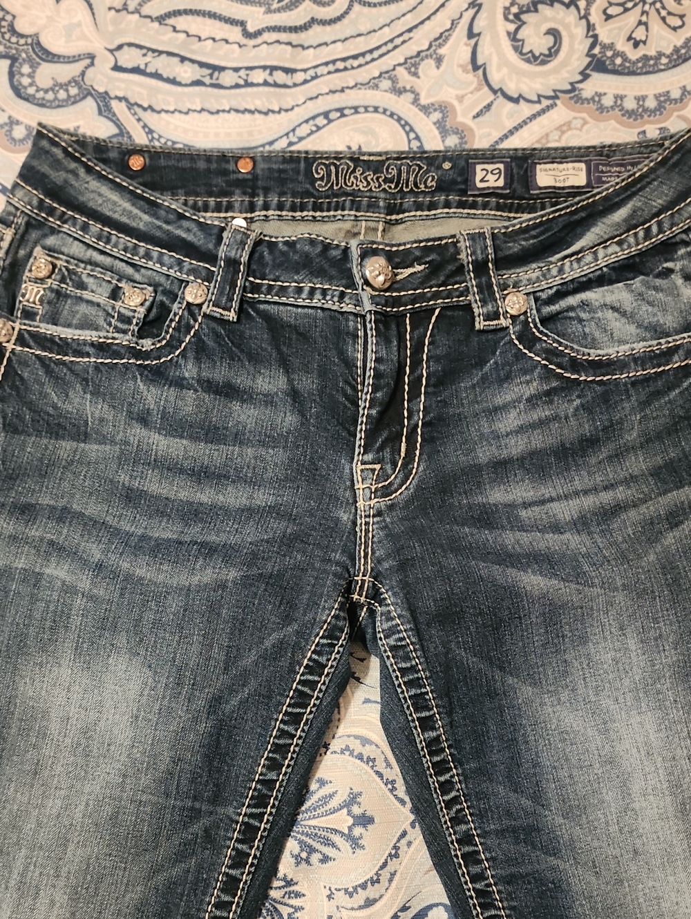 Miss Me Women's Blue Signature Rise Boot Jeans with Contrast Stitching